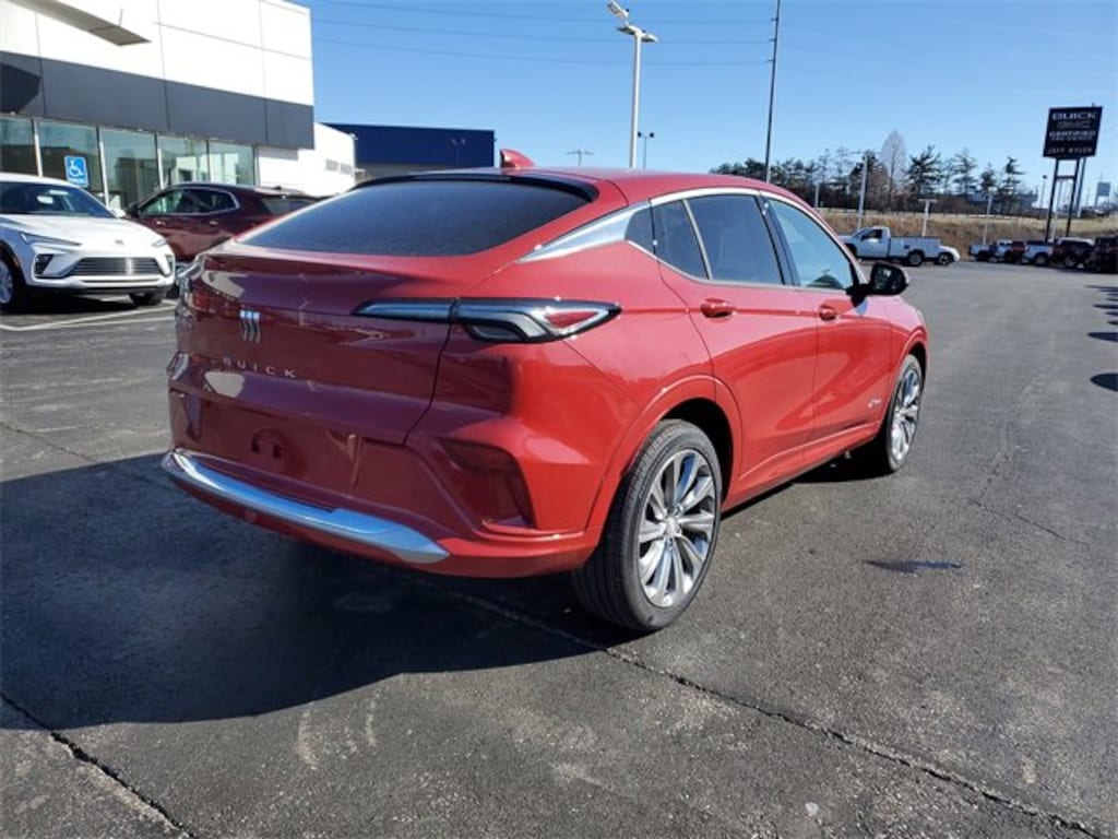 New 2026 Buick Envista Avenir SUV