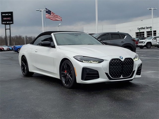 2022 BMW 4 Series M440i's photo