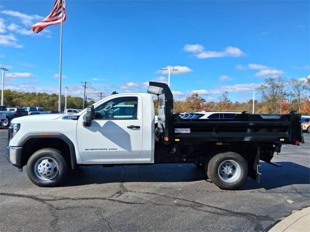 New 2025 GMC Sierra 3500 HD Chassis Cab Pro Truck