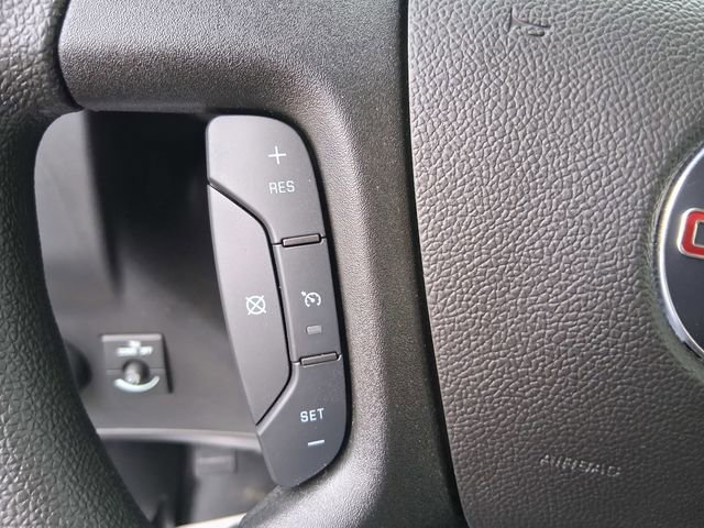 2025 GMC Savana Cargo Work Van - Photo 21
