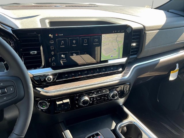 2026 GMC Sierra 1500 SLT - Photo 10