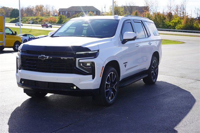 2025 Chevrolet Tahoe RST photo 3