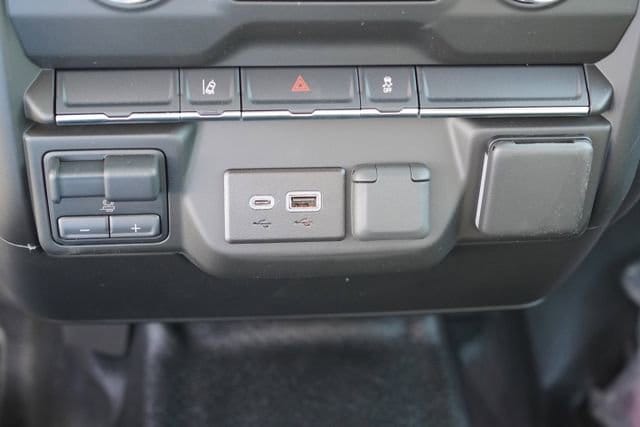 2025 GMC Sierra 3500HD Pro - Photo 24