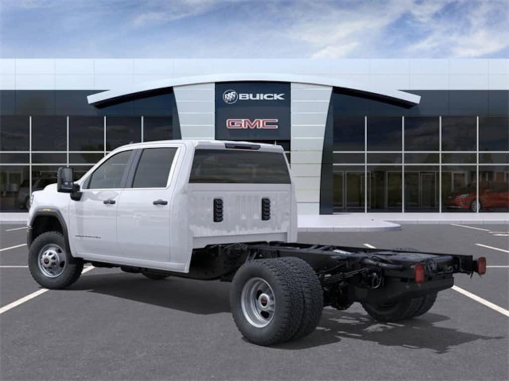 New 2025 GMC Sierra 3500 HD Chassis Cab Pro Truck