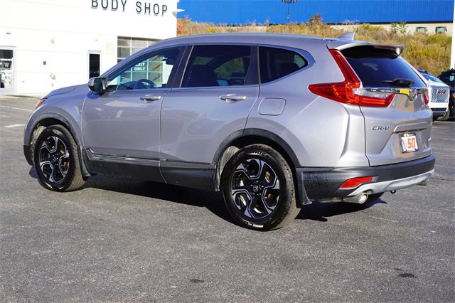2018 Honda CR-V Touring photo 4