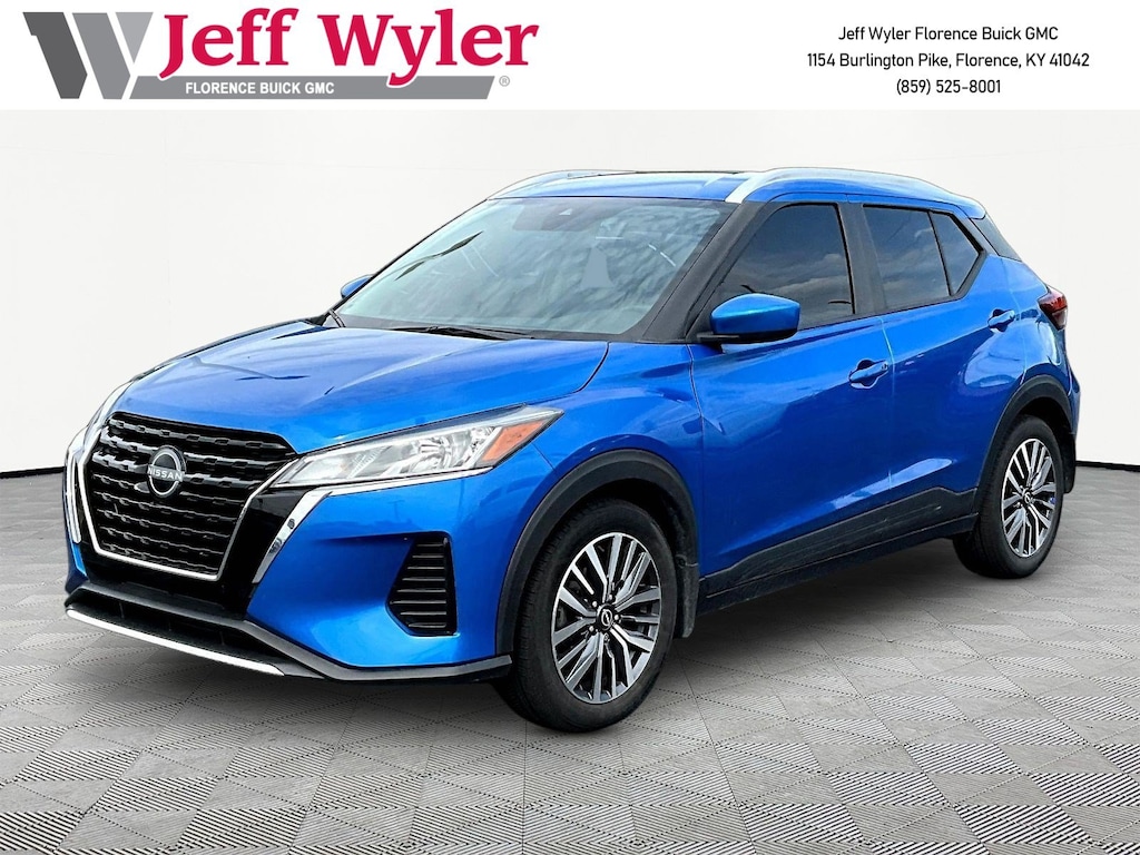 Used 2023 Nissan Kicks SUV