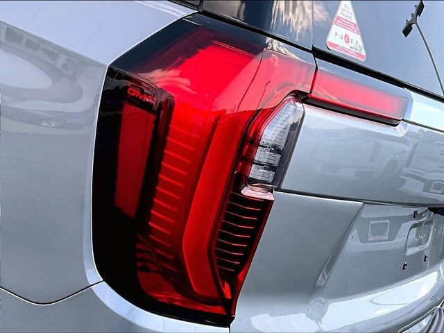 2026 GMC Yukon XL Denali - Photo 14