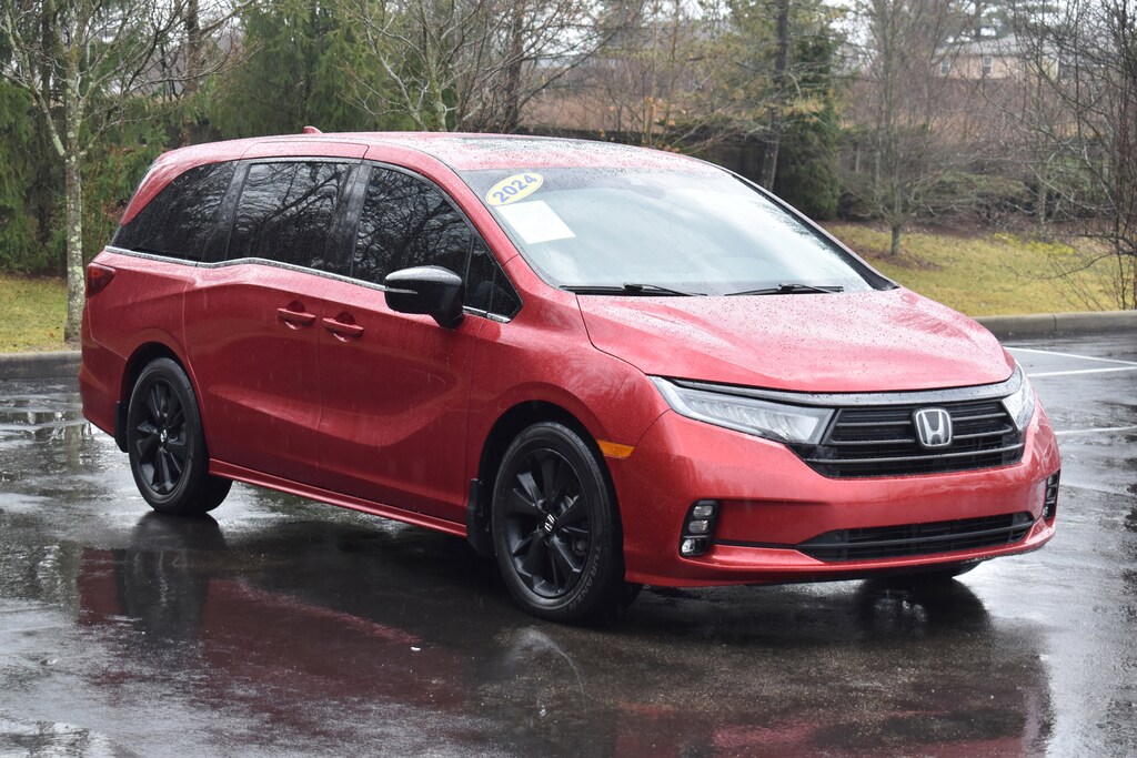 Used 2024 Honda Odyssey
