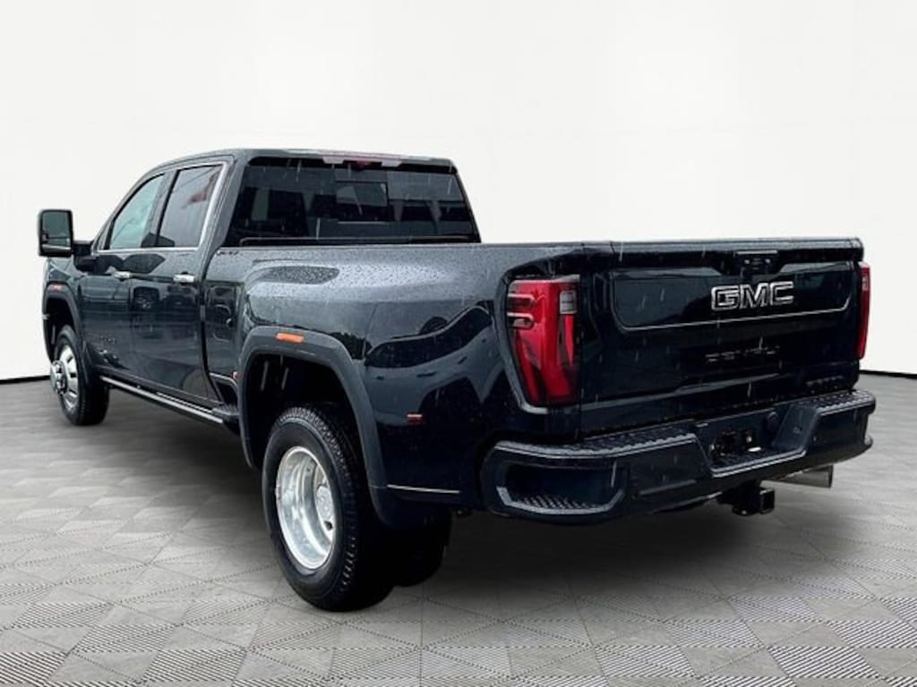 New 2026 GMC Sierra 3500 HD Denali Ultimate DRW Truck