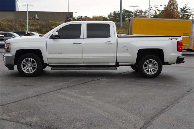 2018 Chevrolet Silverado 1500 LT photo 4