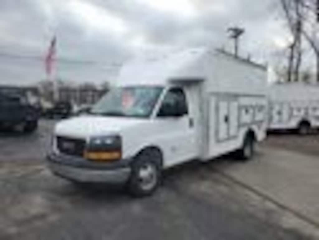 New 2025 GMC Savana Cutaway 4500 2WT Cutaway Van
