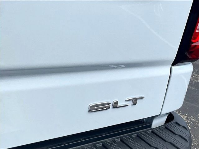 2026 GMC Sierra 1500 SLT - Photo 7