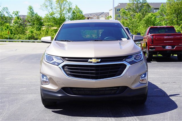 2019 Chevrolet Equinox LT photo 2