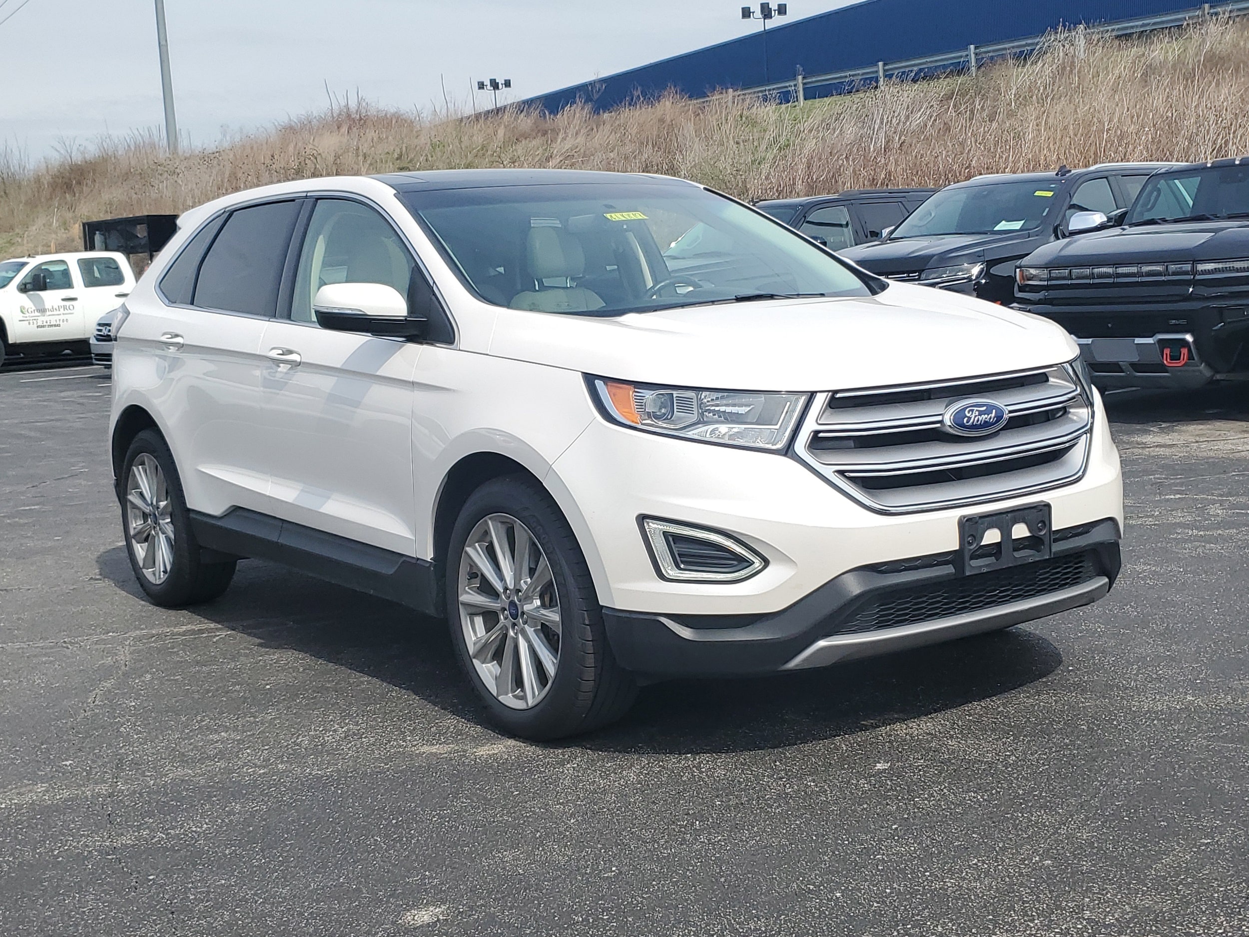 2017 Ford Edge Titanium