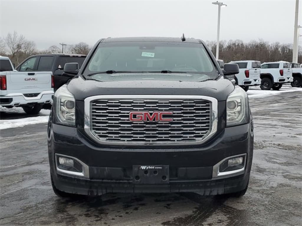 Used 2019 GMC Yukon XL SUV