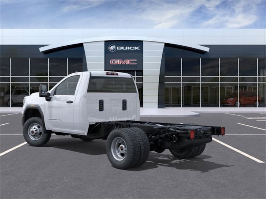 New 2025 GMC Sierra 3500 HD Chassis Cab Pro Truck