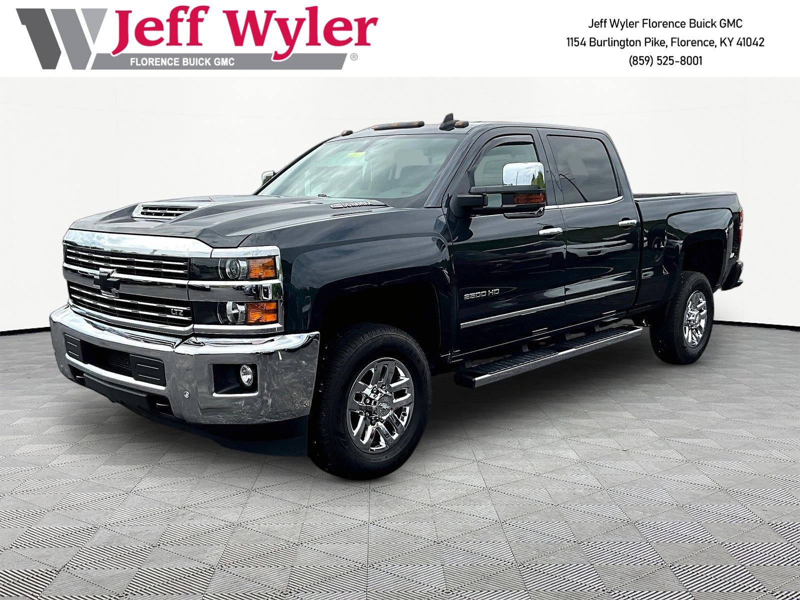 2017 Chevrolet Silverado HD LTZ 4WD Crew Cab Standard Box's photo