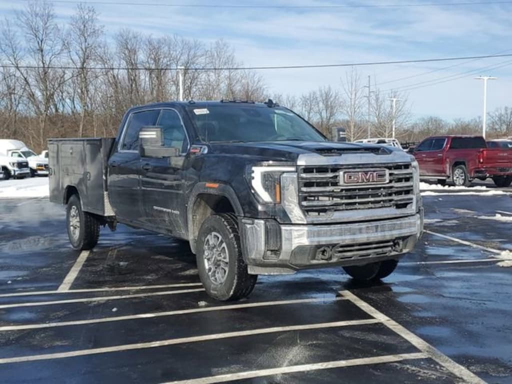 New 2025 GMC Sierra 3500 HD SLE Truck