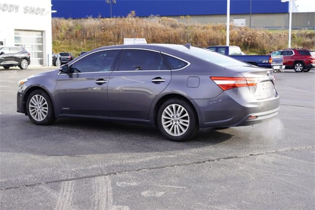 Used 2014 Toyota Avalon Hybrid Sedan