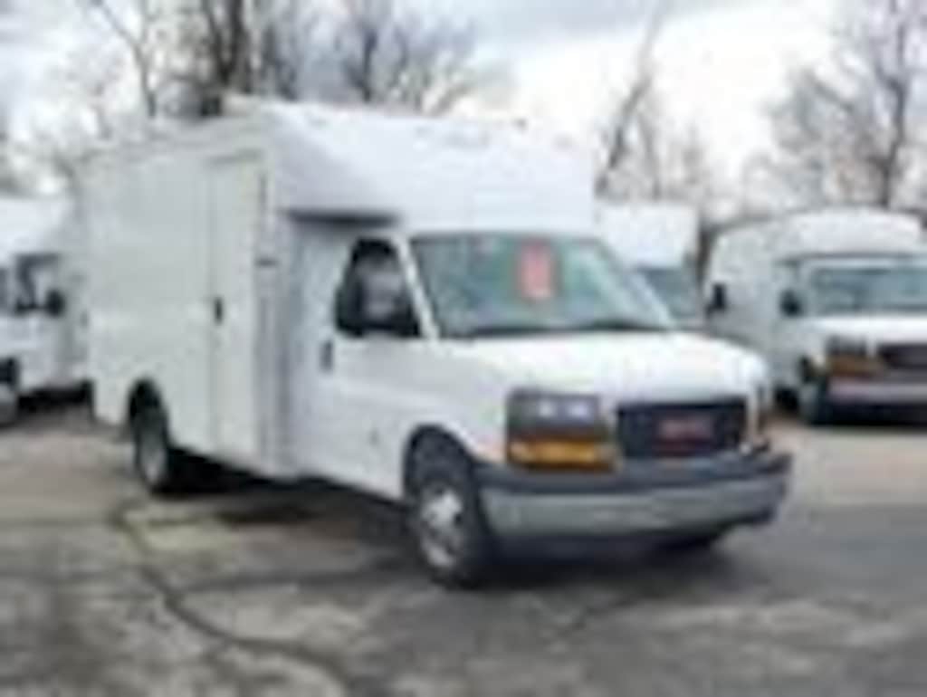 New 2025 GMC Savana Cutaway 4500 2WT Cutaway Van
