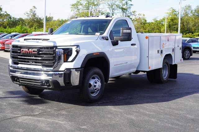 2025 GMC Sierra 3500HD Pro - Photo 3