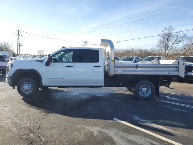 2025 GMC Sierra 3500 Chassis Cab Pro - Photo 7