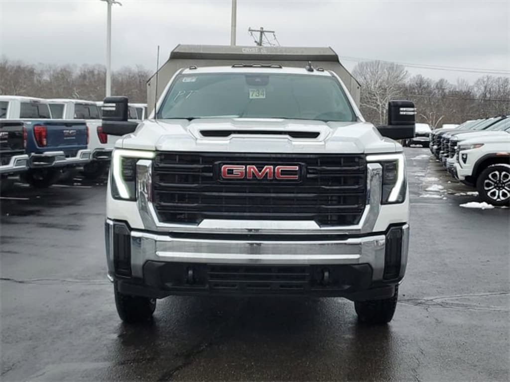 New 2025 GMC Sierra 3500 HD Chassis Cab Pro Truck