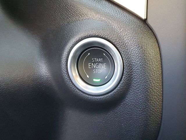 2025 GMC Sierra 3500 Chassis Cab Pro - Photo 21