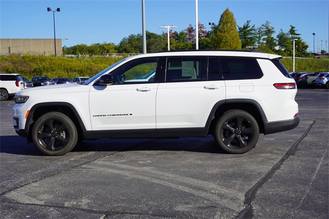2021 Jeep Grand Cherokee Altitude photo 2