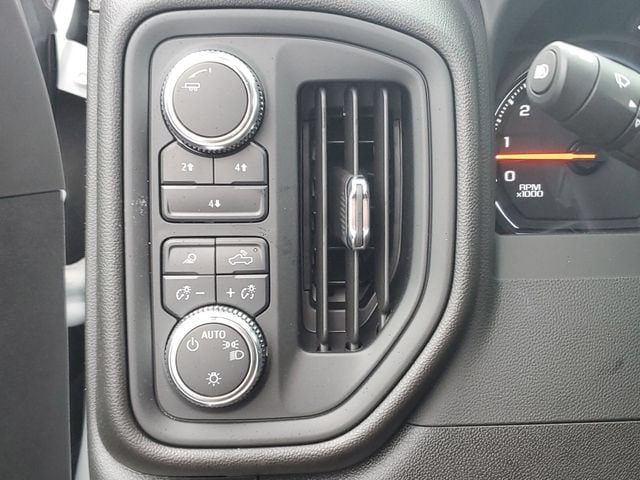 2025 GMC Sierra 3500 Chassis Cab Pro - Photo 11