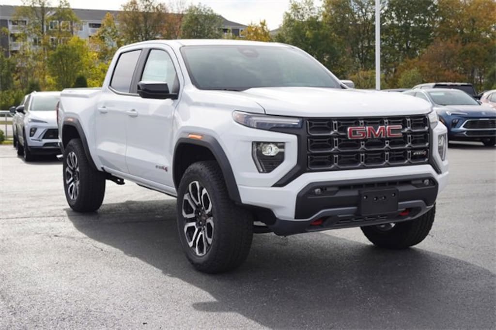 New 2025 GMC Canyon AT4 Truck