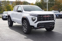 2025 GMC Canyon AT4 Truck