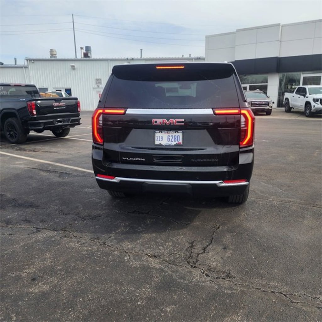 New 2026 GMC Yukon Elevation SUV