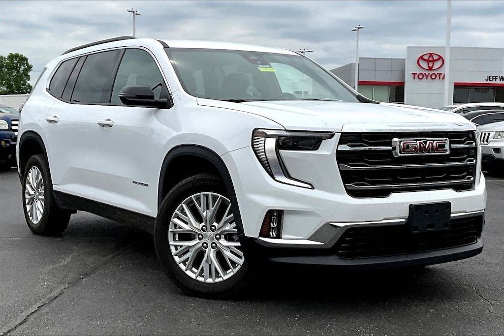Used 2024 GMC Acadia SUV