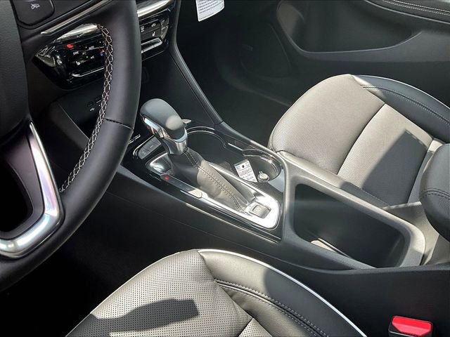2026 Buick Encore GX Avenir - Photo 11