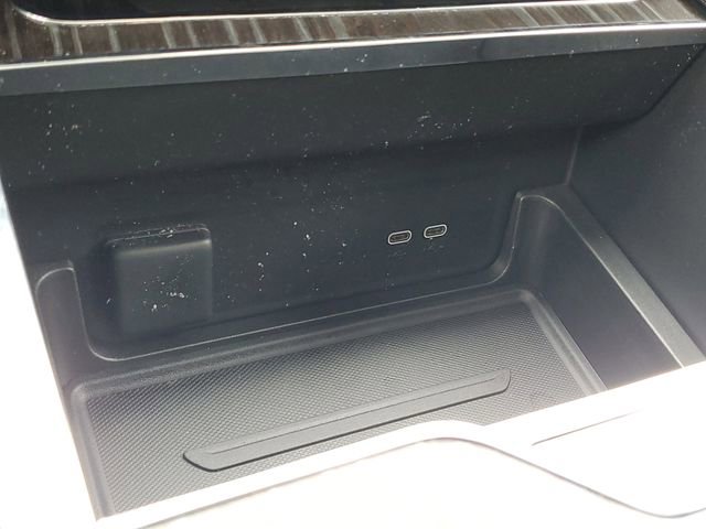 2025 GMC Sierra EV Denali - Photo 22