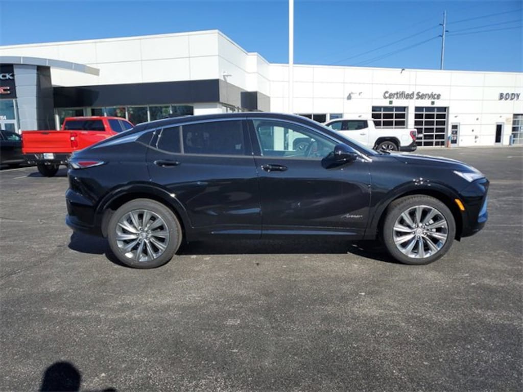 New 2026 Buick Envista Avenir SUV