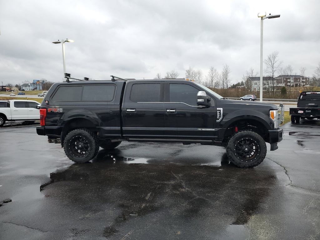 Used 2017 Ford Super Duty F-250 SRW Truck