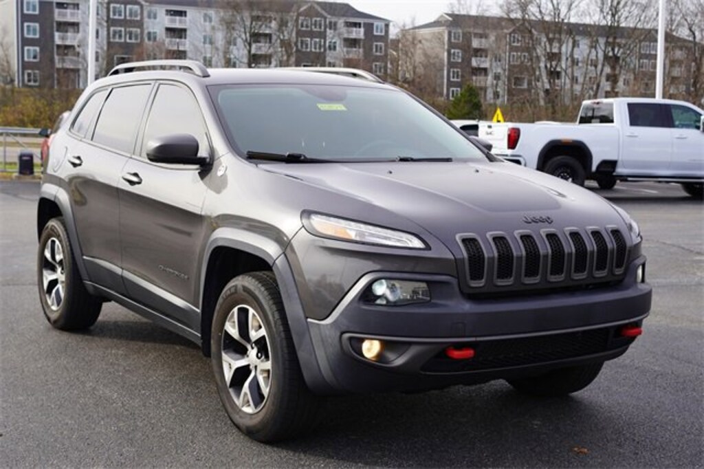 Used 2017 Jeep Cherokee SUV