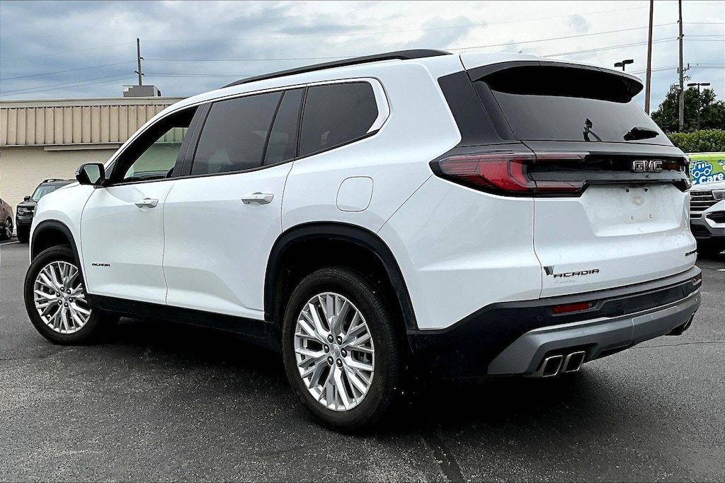 Used 2024 GMC Acadia SUV