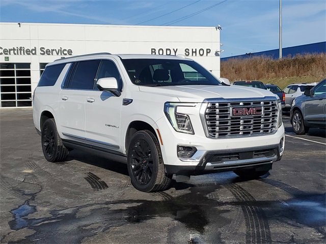 2026 GMC Yukon XL Denali's photo