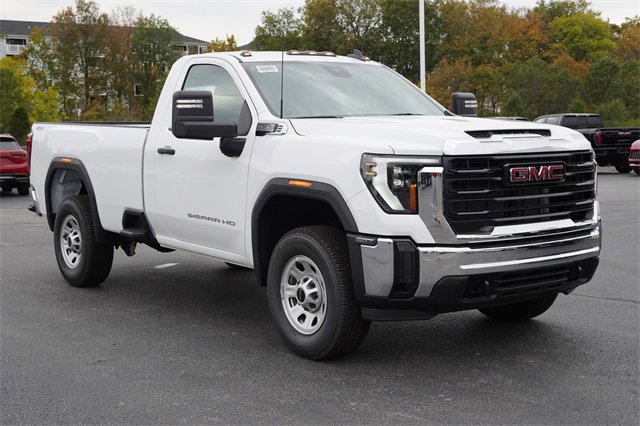 2025 GMC Sierra 2500HD Pro's photo