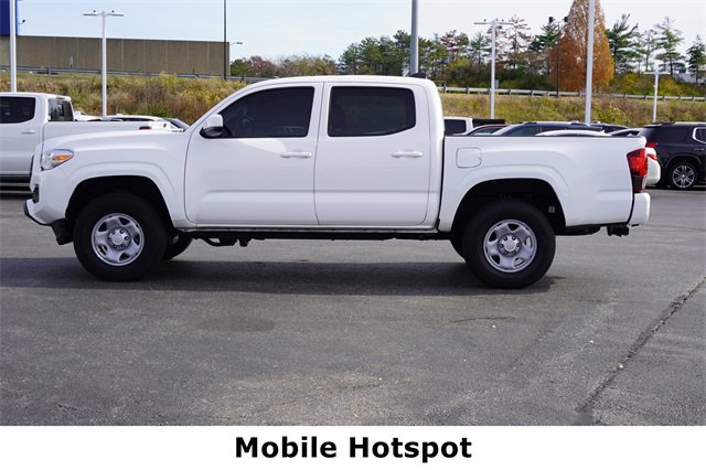 2023 Toyota Tacoma SR photo 4