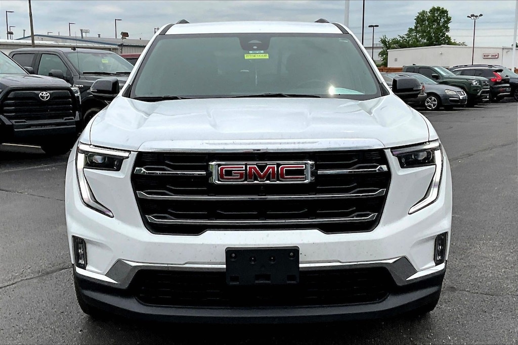 Used 2024 GMC Acadia SUV