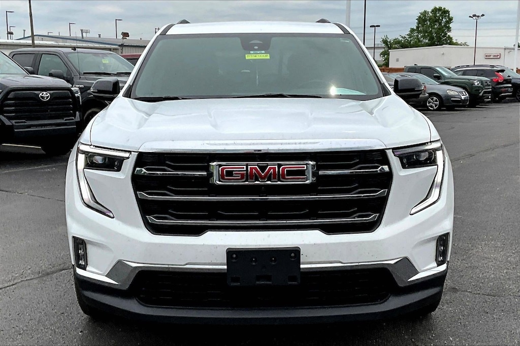 Used 2024 GMC Acadia SUV