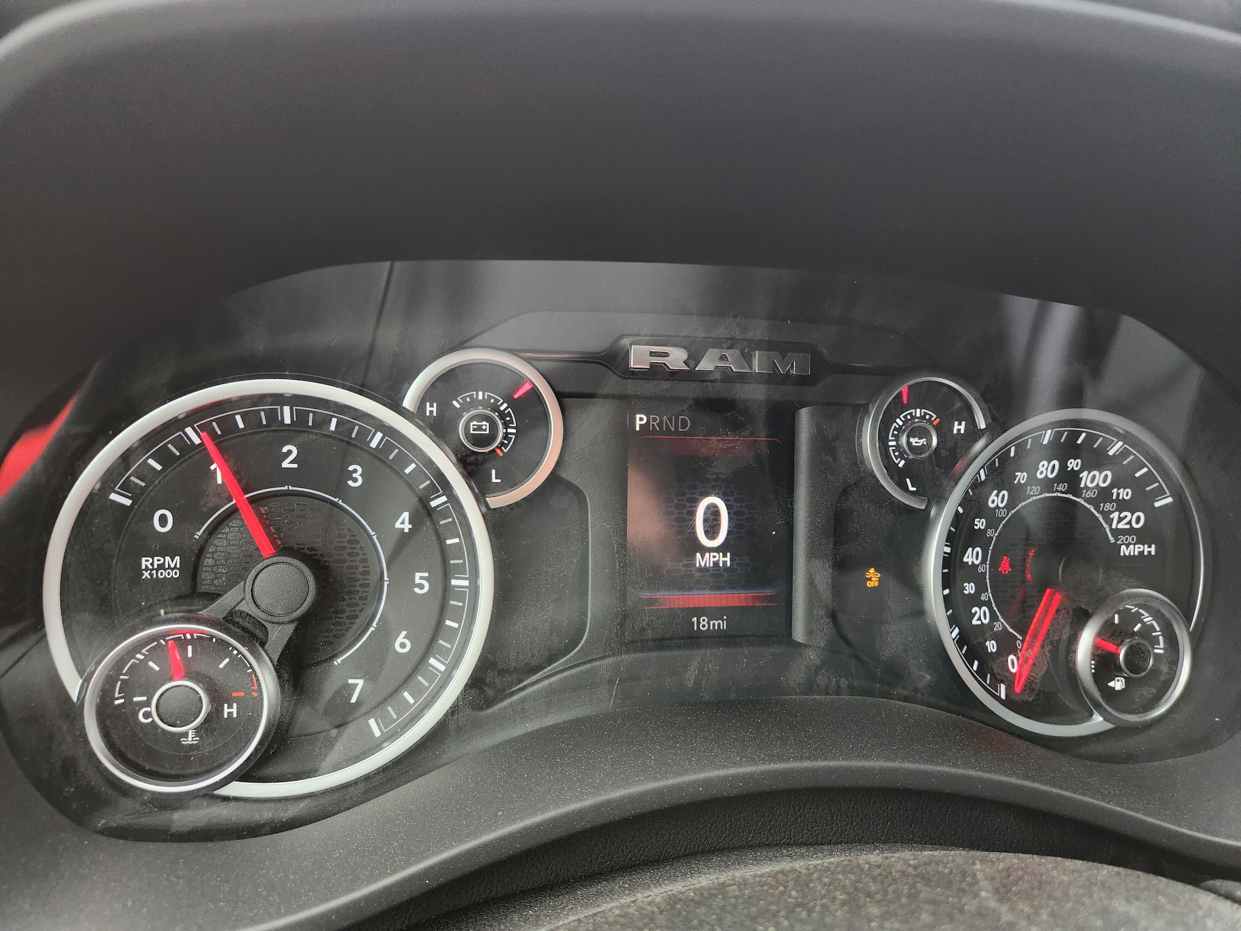 2025 RAM 3500 Chassis Tradesman - Photo 27