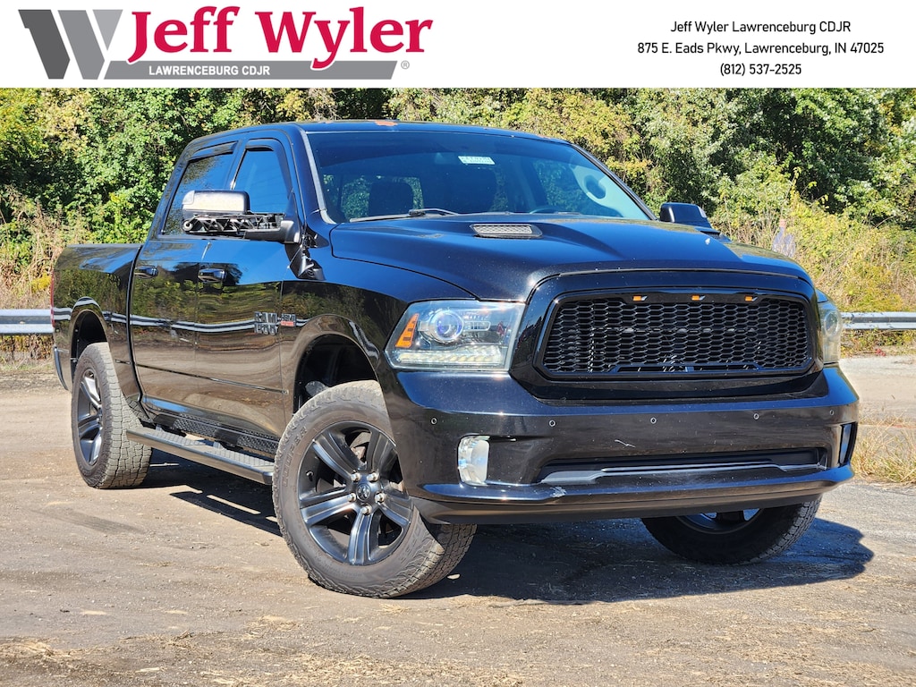 Used 2016 Ram 1500 4WD Crew Cab 140.5 Sport Truck Crew Cab