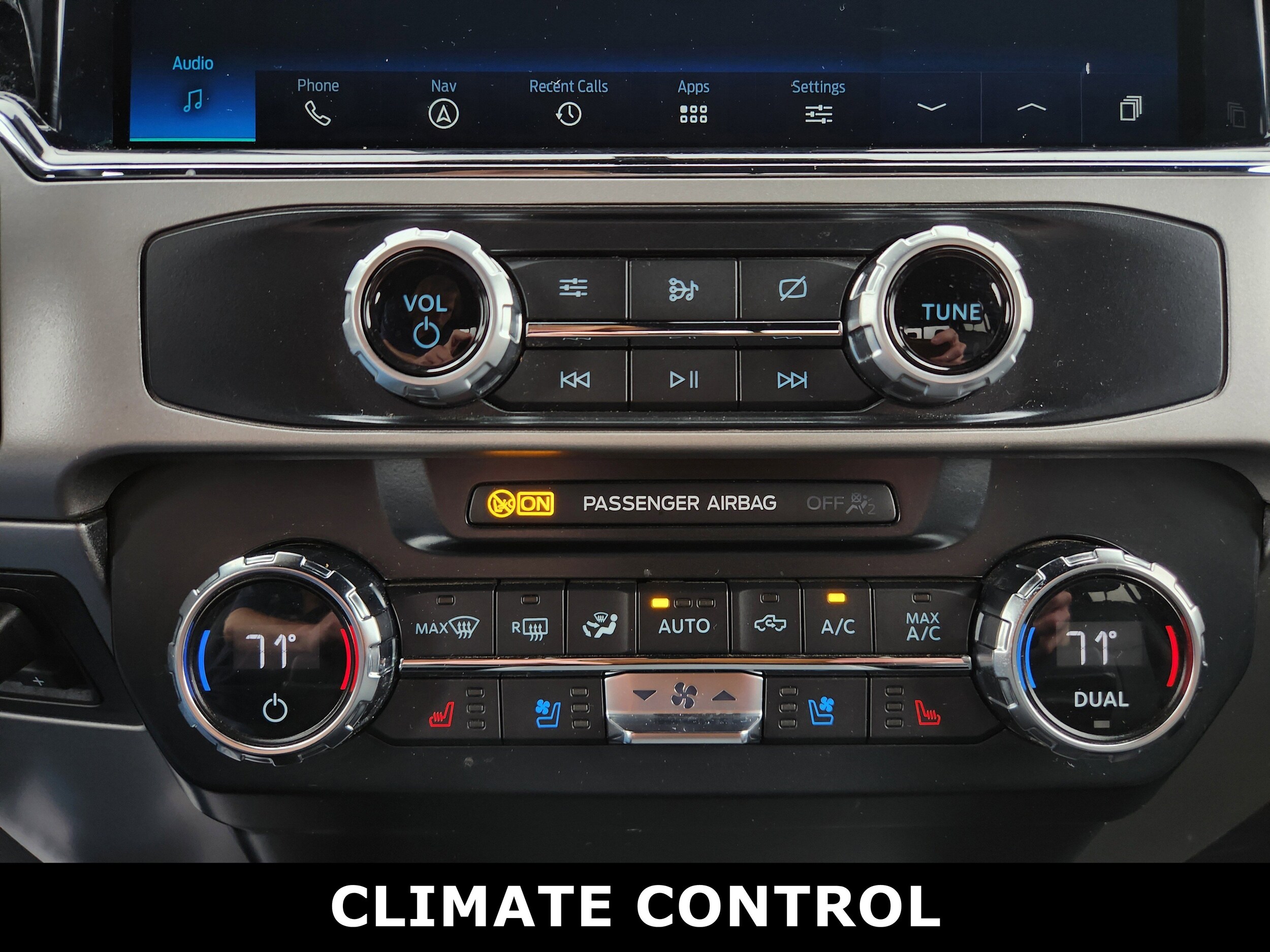 2022 Ford F-250 Lariat photo 4