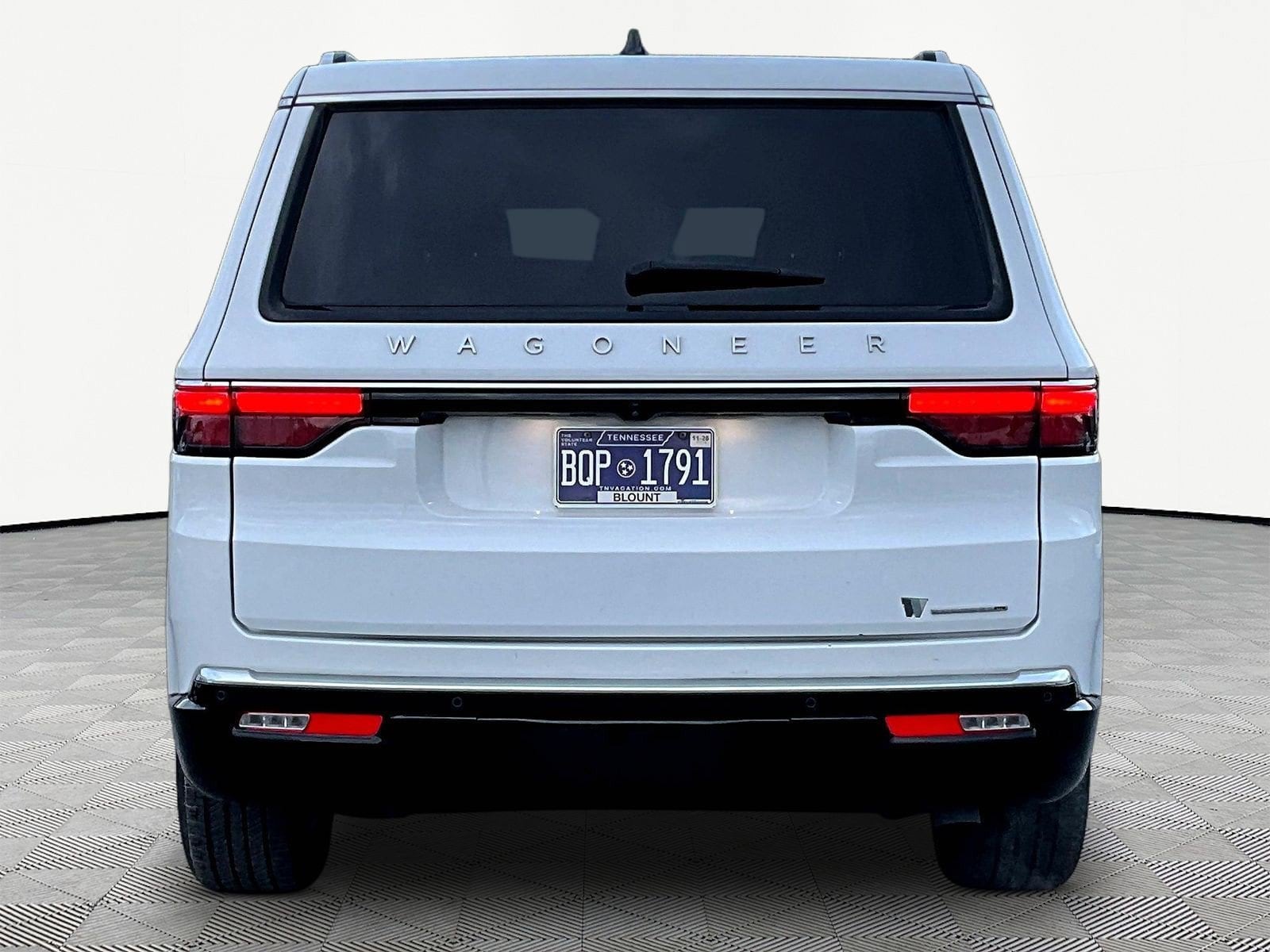2024 Jeep Wagoneer Series III - Photo 7
