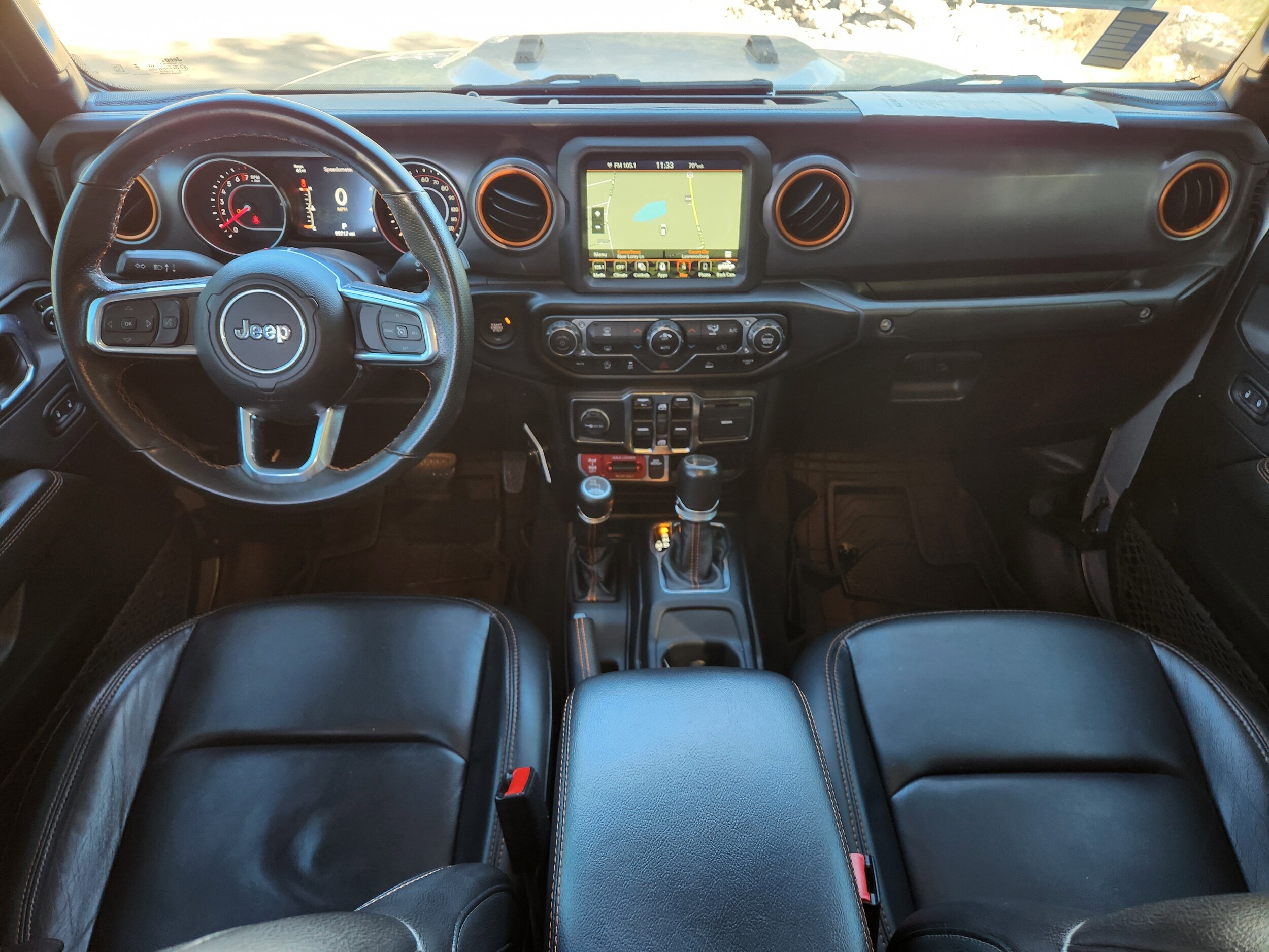 2022 Jeep Gladiator Mojave photo 2